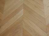 14mm Engineered Wood Chevron Click System Brushed Lacquered / Lac Modern Line Narrow Planks Mid Oak Classic - Image 2