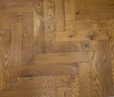 10mm Engineered Wood Herringbone Tongue & Groove Golden Wheat Brushed Lacquered / Lac 10mm Herringbone Narrow Planks Mid Oak Light - Image 2