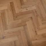 14mm Engineered Wood Herringbone Tongue & Groove UV Oiled Modern Line Narrow Planks Mid Oak Classic - Image 4