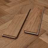 18mm Engineered Wood Herringbone Tongue & Groove Brushed UV Oiled Modern Line Narrow Planks Mid Oak Classic - Image 1