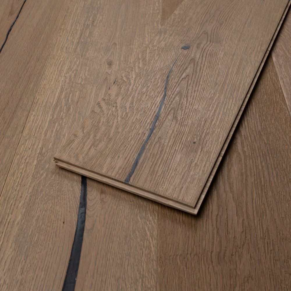 14mm Engineered Wood Straight Plank Tongue & Groove Antique Brushed Distressed Heritage Collection Wide Planks Mid Oak Rich