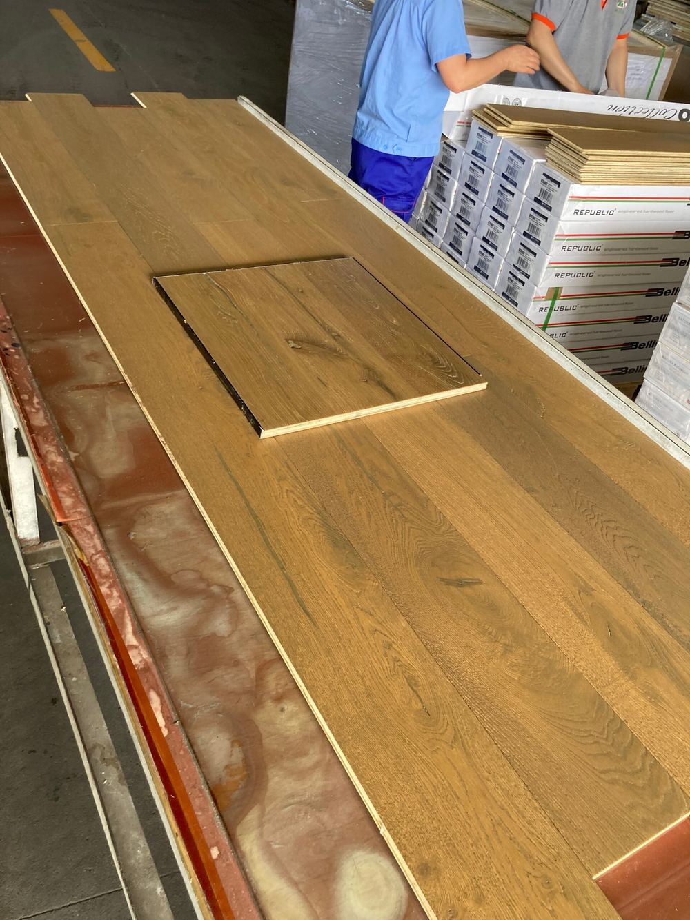 14mm Engineered Wood Straight Plank Click System Oiled Smoked / Double Smoked Project Line Wide Planks Mid Oak Classic