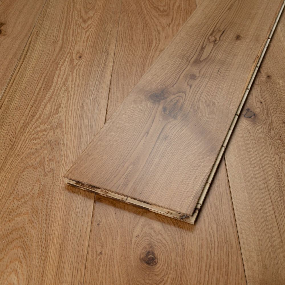 14mm Engineered Wood Straight Plank Tongue & Groove Classic Lacquered / Lac Master Line Wide Planks Mid Oak Classic