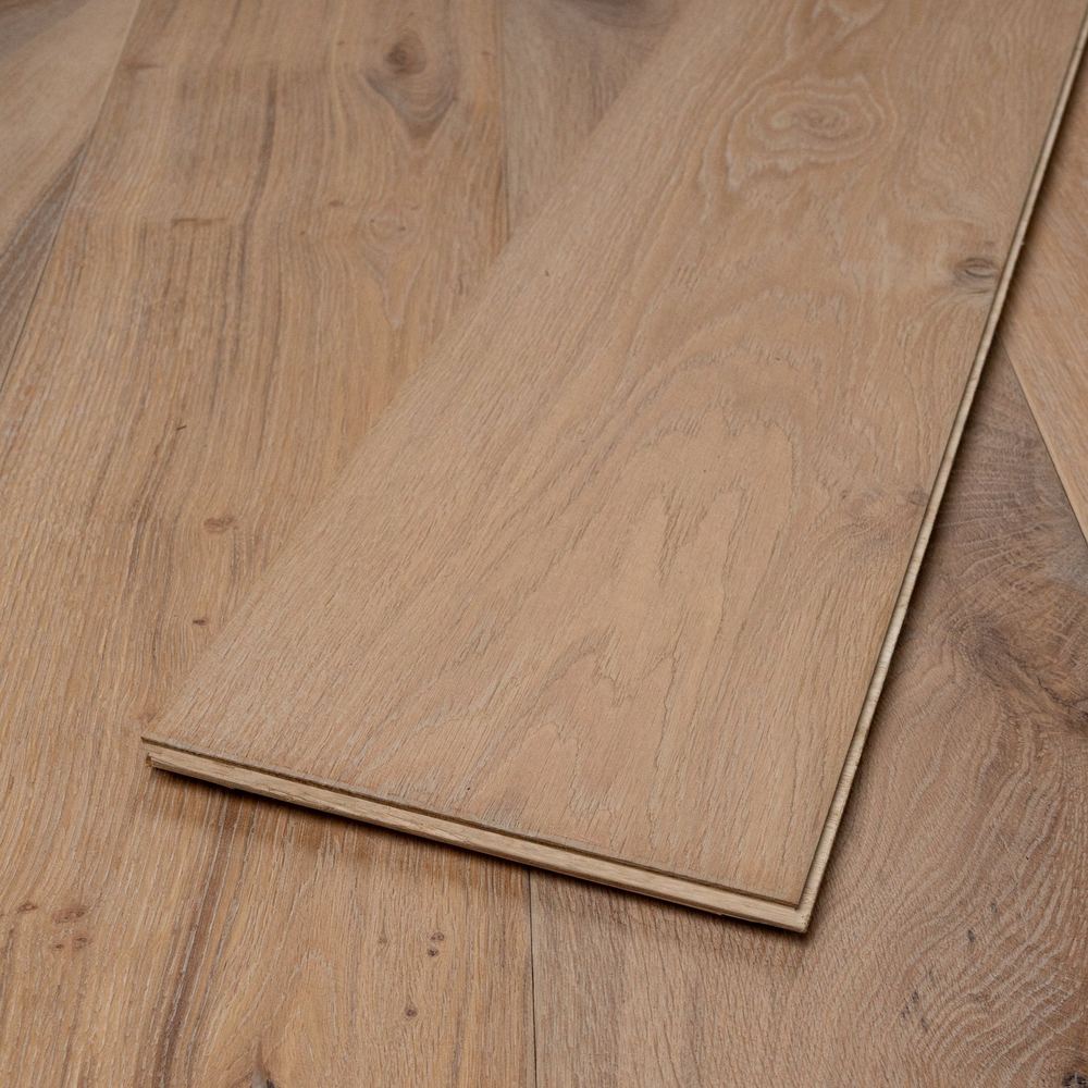 15mm Engineered Wood Straight Plank Tongue & Groove Brushed Distressed Oiled Heritage Collection Wide Planks Pale/White