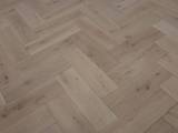 18mm Solid Wood Herringbone Click System Traditional Line Narrow Planks - Image 5
