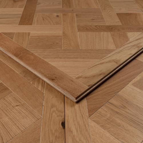 20mm Engineered Wood Versailles Tongue & Groove Brushed Classic Lacquered / Lac Premium Collection (Versailles Panel) Wide Planks Mid Oak Classic